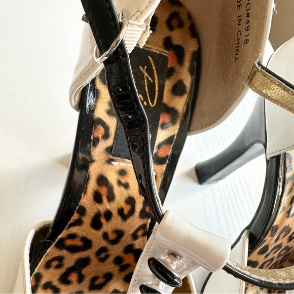 Tuxedo Black and White Patent Heels - Picture 2 of 10